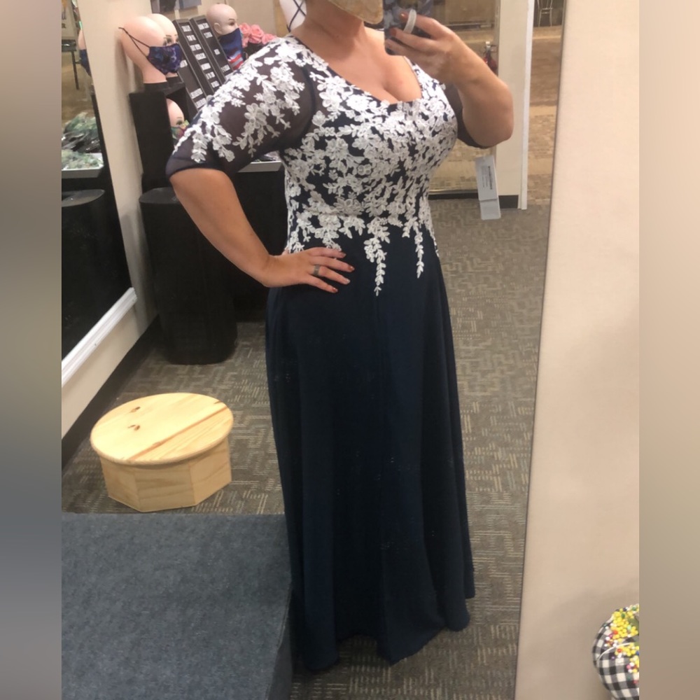 A-line V-Neck Floor-Length Chiffon Lace Prom Dress / Bridesmaid dress - navy